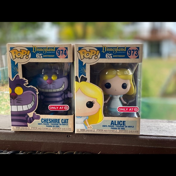 Disney Alice & Wonderland Cheshire Cat MAD Hatter - Picture 7 of 11